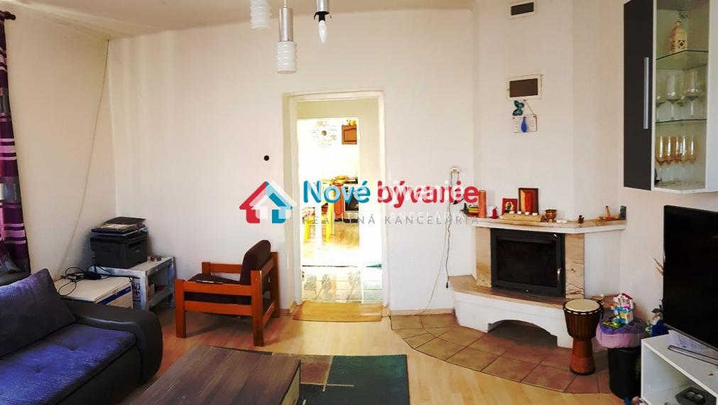 Ihneď obývateľný. Na predaj dom v obci Hostovice (N066-12-JOHAa)