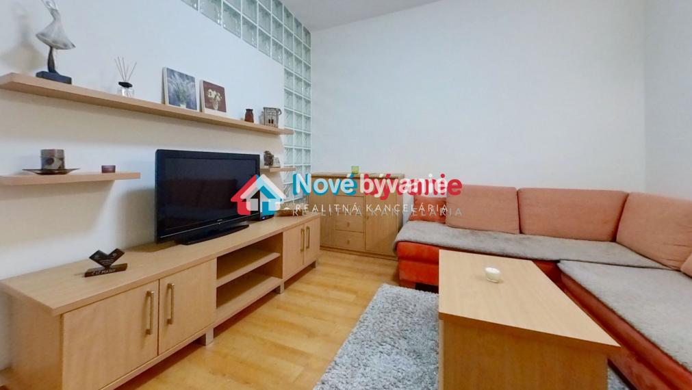 Exkluzívne na  prenájom 1 izbový byt - Banská Bystrica