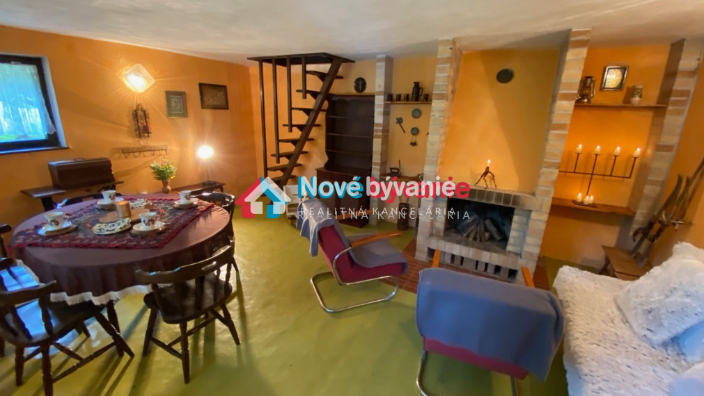 REZERVOVANÉ - EXLUZÍVNY PREDAJ HORSKEJ REKREAČNEJ CHATY v CHKO ČERTOV