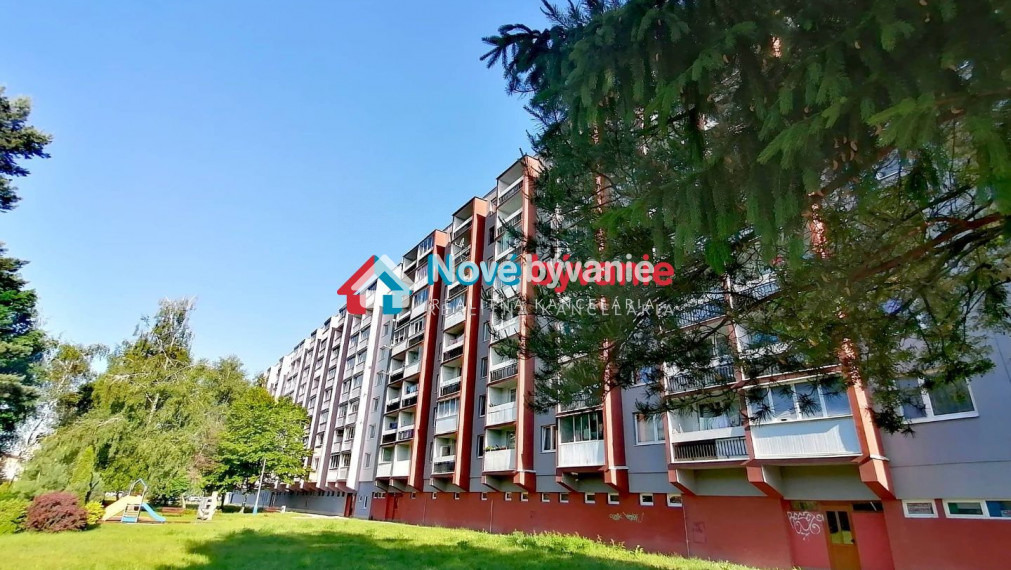 PREDANÉ! EXKLUZÍVNE na PREDAJ 3 izbový byt s 2 balkónmi v Humennom (N194-113-MIM)