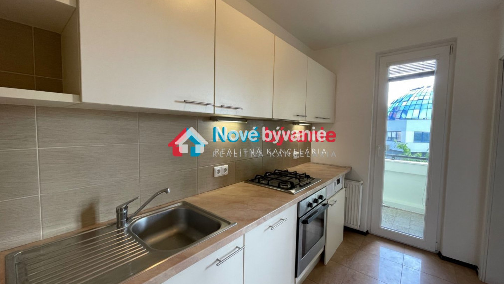 RK Nové Bývanie - PREDAJ 3,5 izbový byt Bratislava - Ružinov, Martinčekova