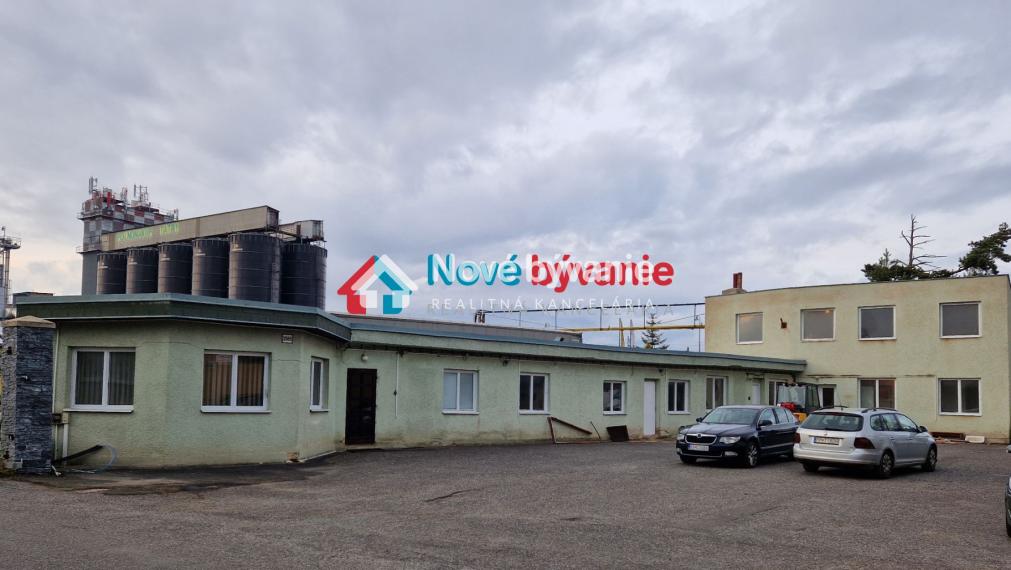 Ponúkame na PRENÁJOM KOMERČNÉ PRIESTORY s výbornou polohou v Poprade