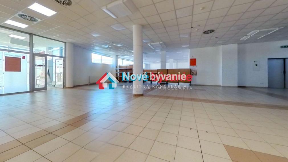 Na prenájom obchodný priestor 380m2 - Banská Bystrica/mesto N195-25-ZULI3