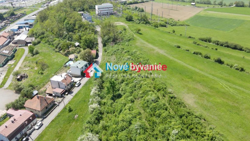 Exkluzívne na predaj investičný pozemok - Krupina