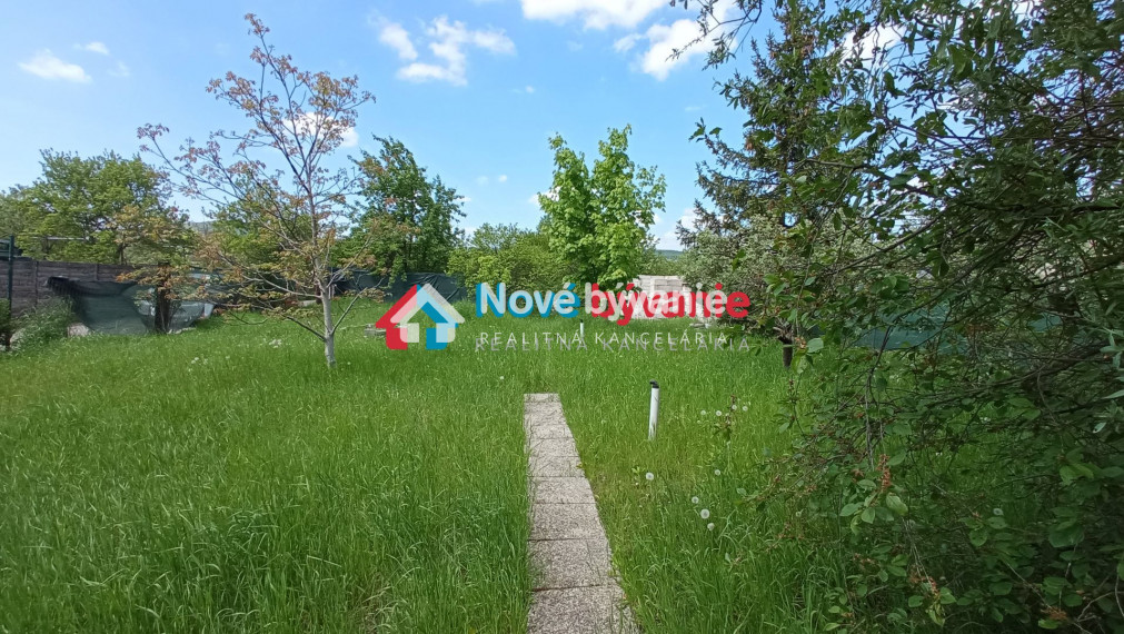 Na predaj pozemok/záhrada, Bratislava - Rača