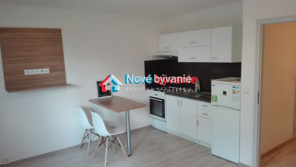 rezervované- Prenájom garzónka Michalovce