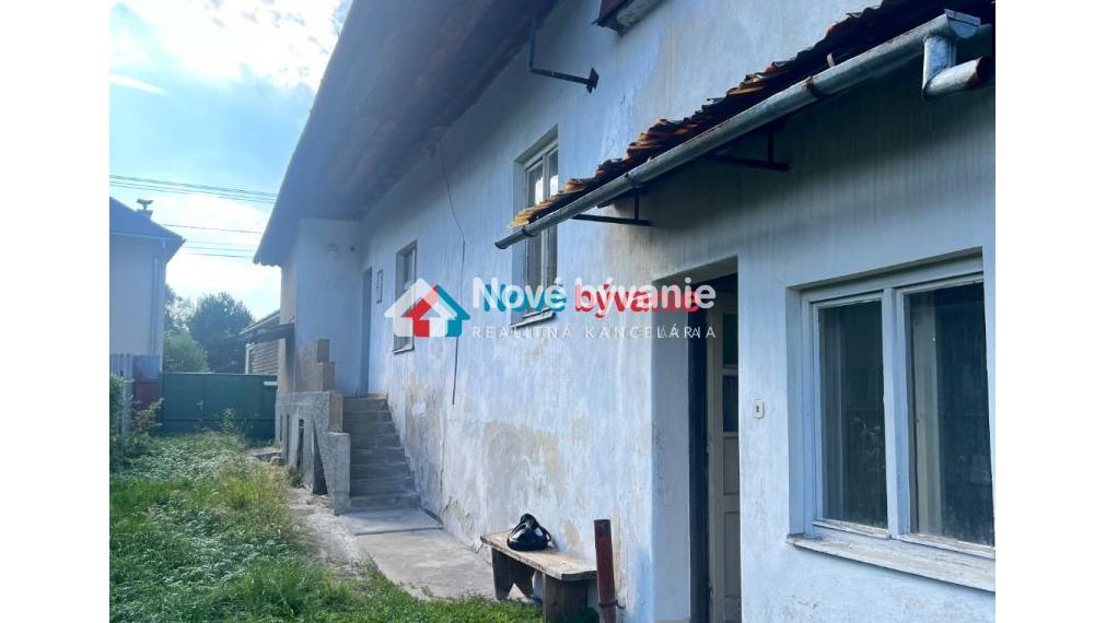 Exkluzívne na predaj rodinný dom - Brusno N229-12-ZULI3E