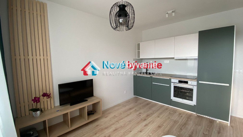 Na predaj 1i zariadený byt v projekte Ovocné sady v Ružinove