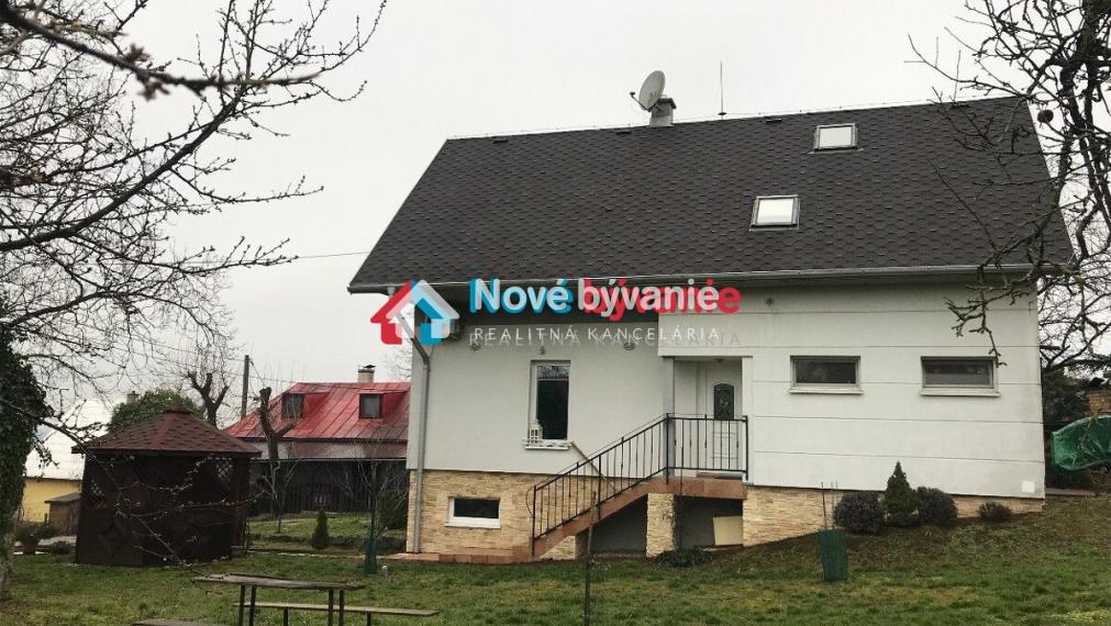 Znížená cena !!! Na Predaj - chata v obci Vinné