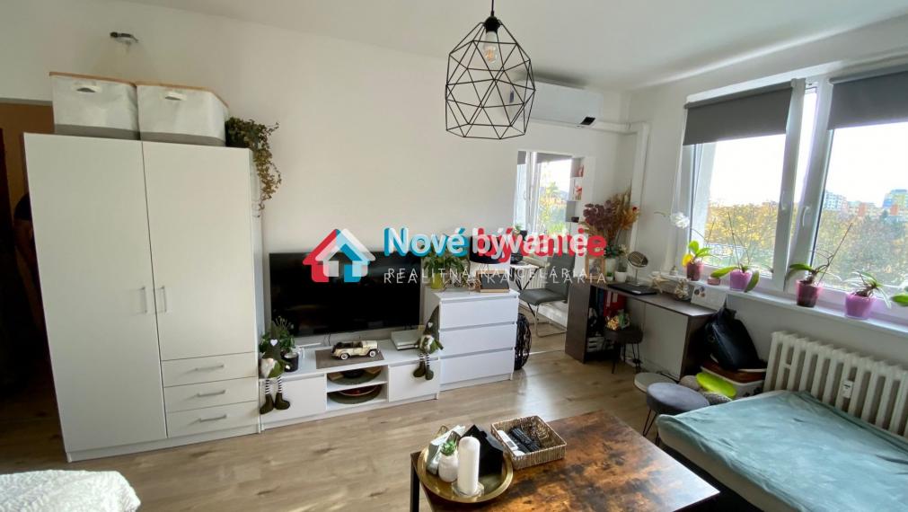 PREDAJ - SLNEČNÝ 1 IZBOVÝ BYT- NOVÁ REKONŠTRUKCIA  - NOVÁ CENA