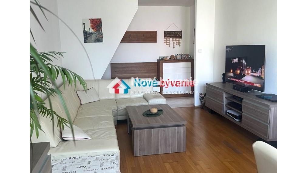 REZERVOVANÉ! Na predaj priestranný 3-izbový byt za Kaštieľom