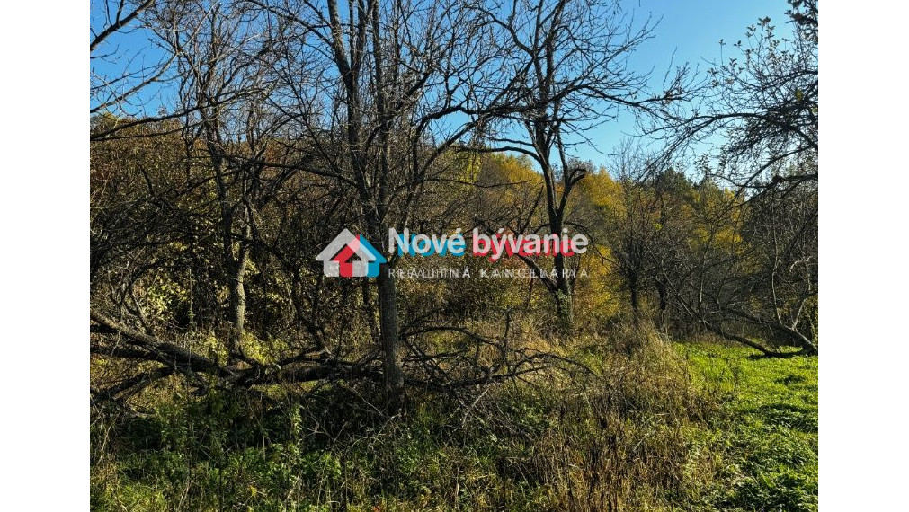 ZNÍŽENÁ CENA Pozemok  pôdy – 617 m² ideálny na mobilný dom, chov zvierat alebo rekreáciu  N035-14-DASE