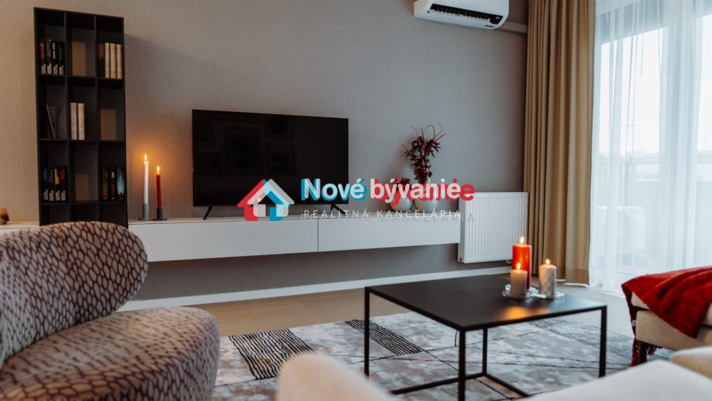 Nový  3i rozľahlý byt s výhľadom na Karpaty a vlastným garážovým státím