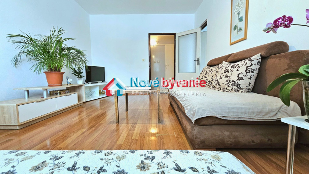 REZERVOVANÝ 2-IZBOVÝ BYT KIREJEVSKÁ, RIMAVSKÁ SOBOTA - NA PREDAJ