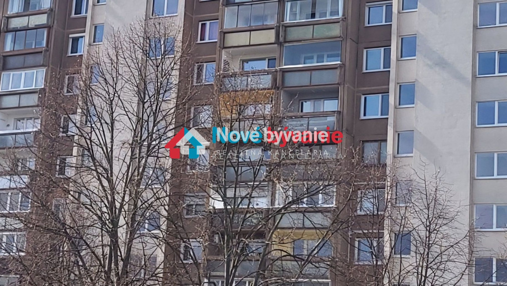 Predaj - 4 izbový byt  - Bratislava IV. /N055-114-EMJU