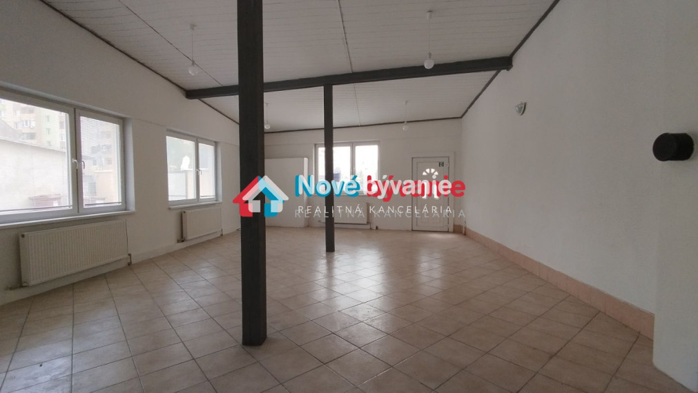 Prenájom, obchodné priestory- Levice (033-25-MAHA)