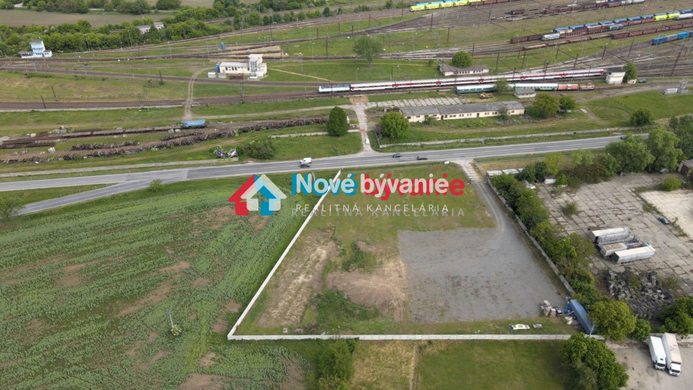 Predaj, oplotený priemyselný pozemok-Štúrovo(N174-14-FRAD)