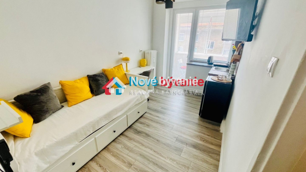 Útulná garsónka s lodžiou - Belehradská ulica , Bratislava - Nové Mesto