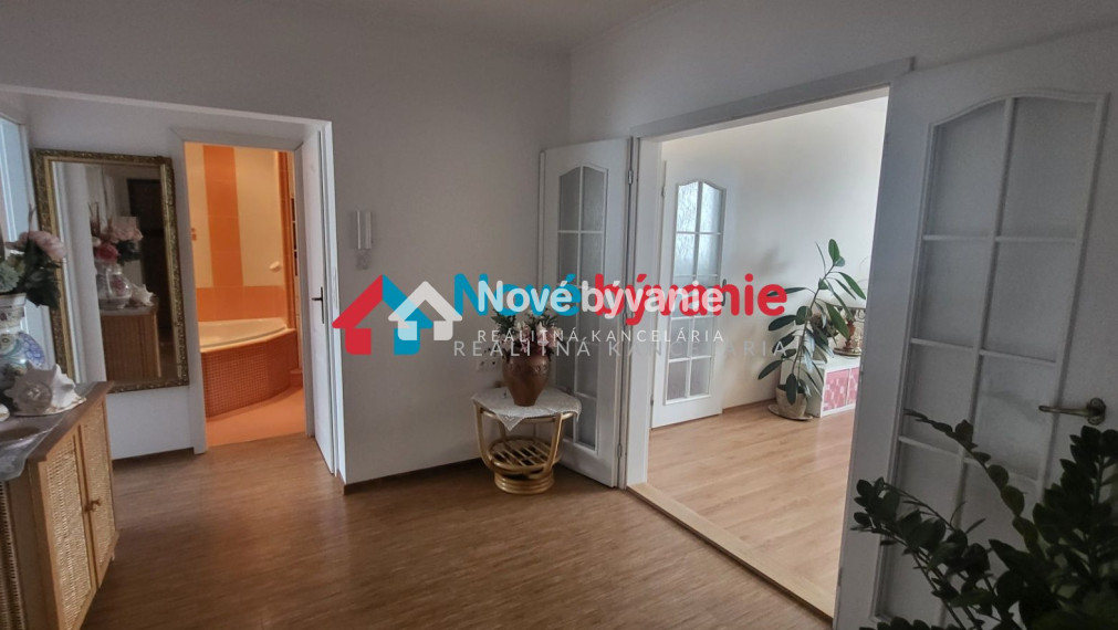 Predaj - 4 izbový byt - Bratislava II.  /N069-114-EMJU