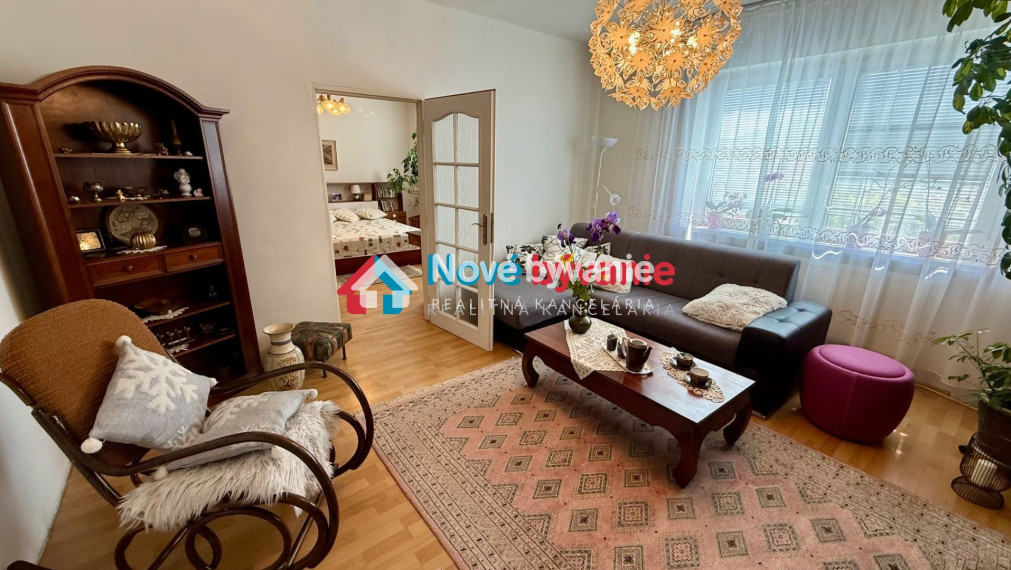 PREDAJ 6 izb. RD + DVOJGARÁŽ + OVOCNÁ ZÁHRADA + ALTÁNOK