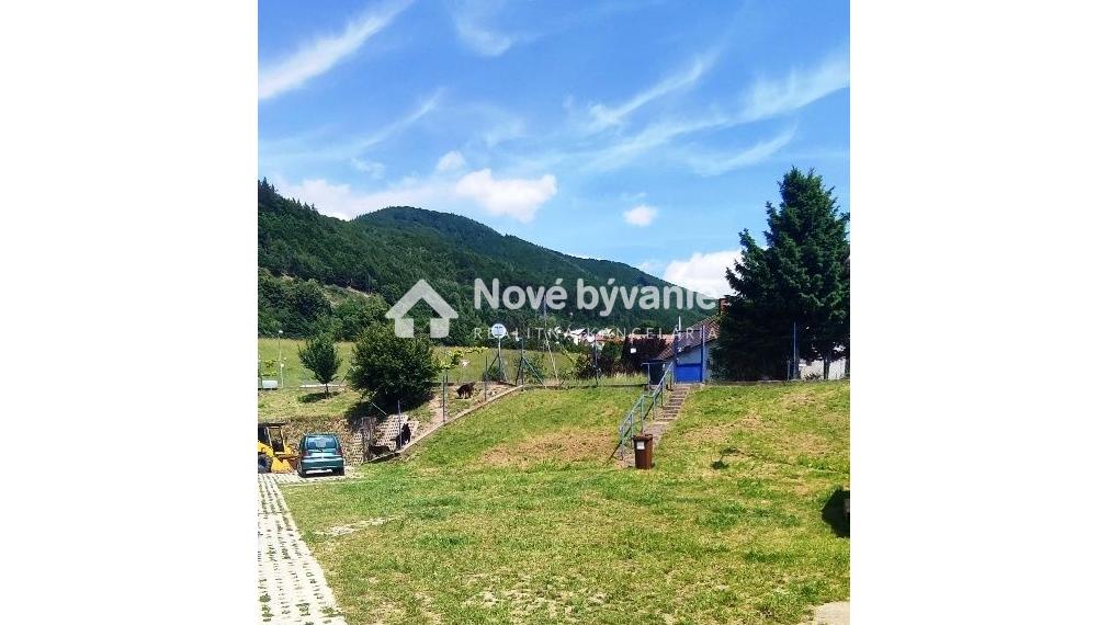 Pozemok pri Vrútkach vhodný na výstavbu ID: N025-14-STKE
