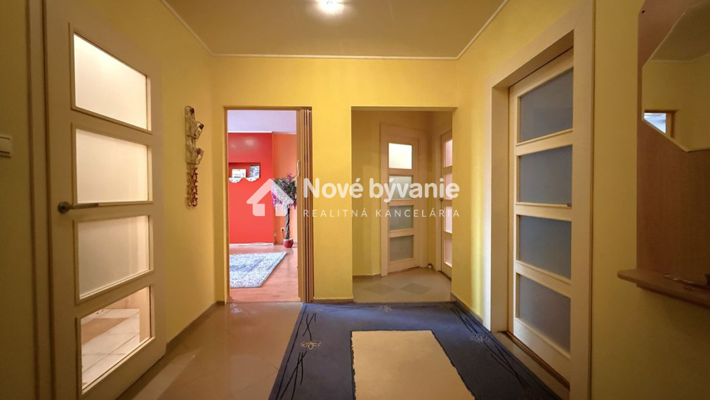 REZERVOVANÉ, 3iz. byt s dvomi loggiami-Želiezovce