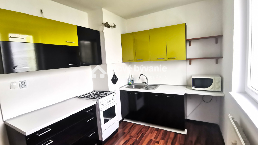 Rezervované- Ponúkame na prenájom útulný 2-izbový byt v Michalovciach