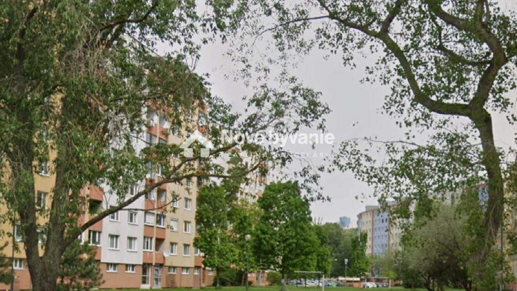 Čoskoro v predaji - 3 izbový byt po rekonštrucii