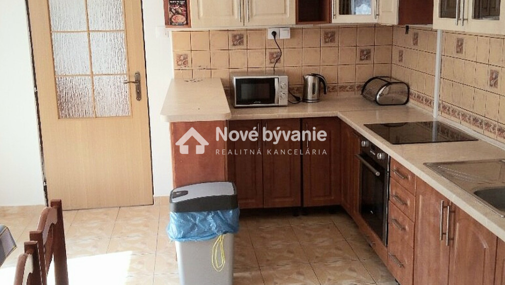 Prenájom 3 izbový byt Žakovce