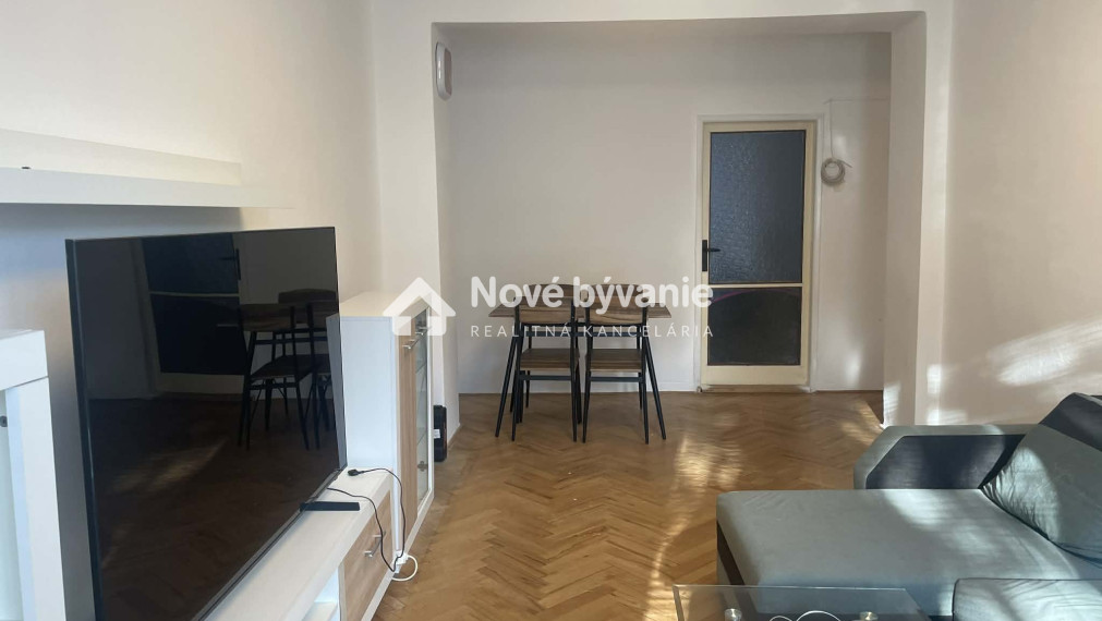 Na predaj príjemný 2 izbový byt, Snina (N044-112-MABA)