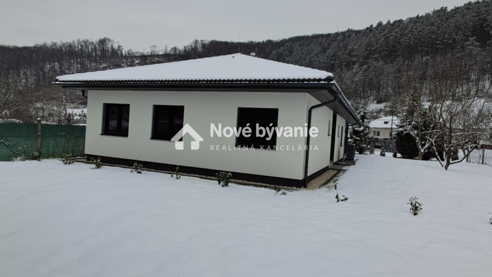 Krásny moderný rodinný dom v obci Ptičie