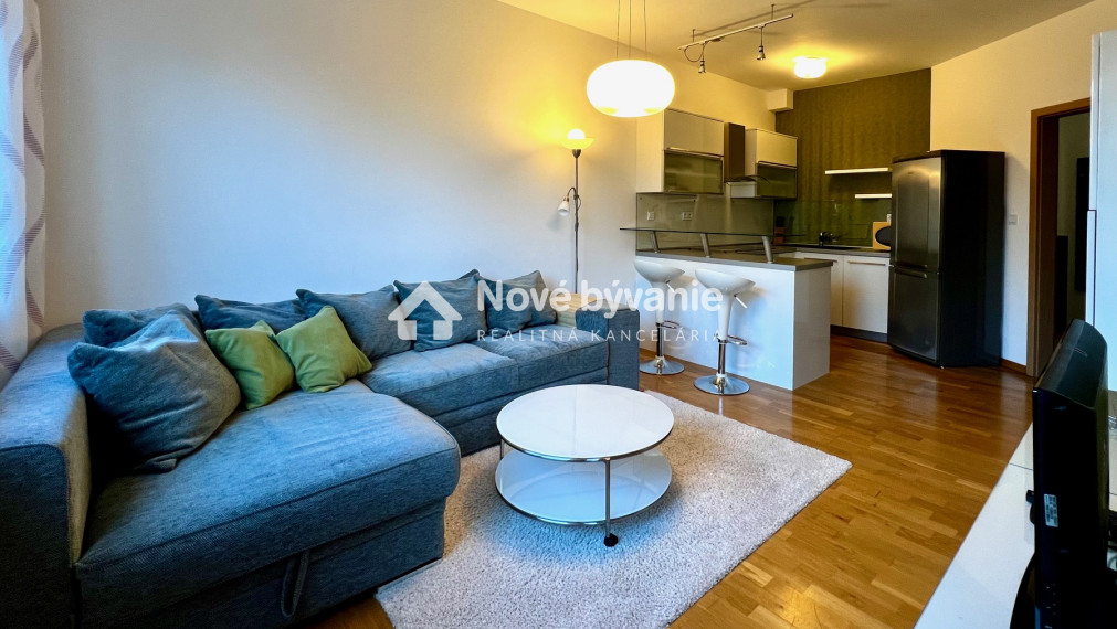 Prenájom 2 IZB. ELEGANTNÝ BYT+LOGGIA+PARKOVANIE BA-Nové Mesto (N050-212-ANHOE)