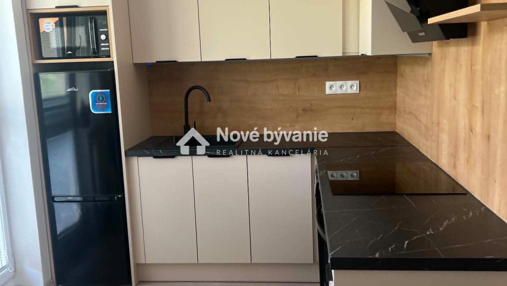 PRENÁJOM-2izb.štýlový byt,1-3 parking -super cena ,Vranov nad Topľou
