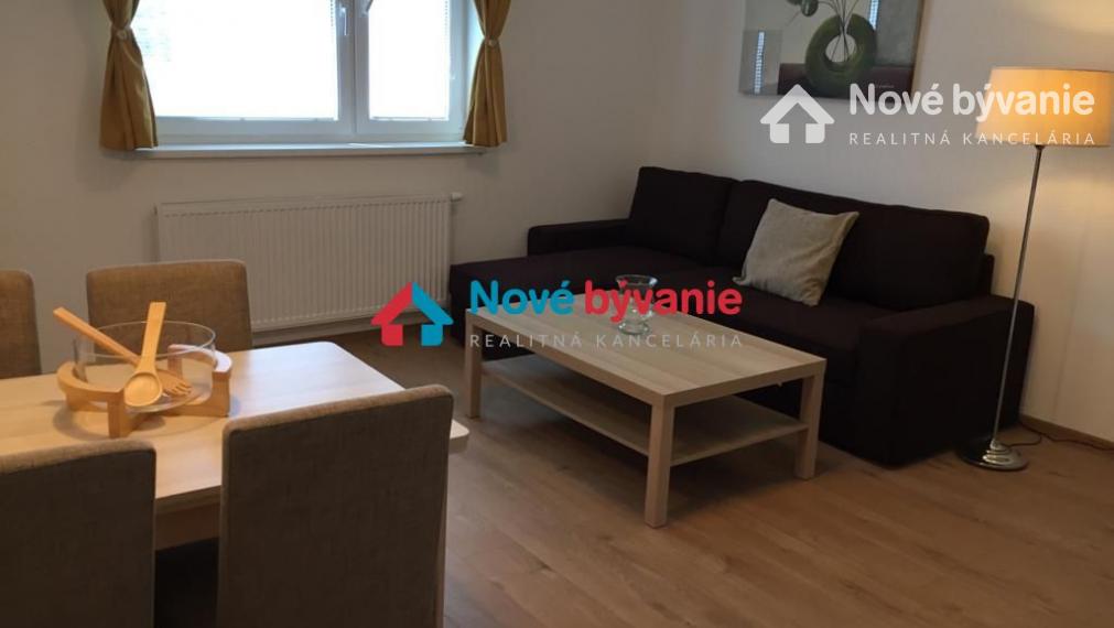 Nové Bývanie - prenájom 6 izbový rodinný dom, Bratislava ( Staré mesto) - Langsfeldova, 1800€/mesiac vrátane energií