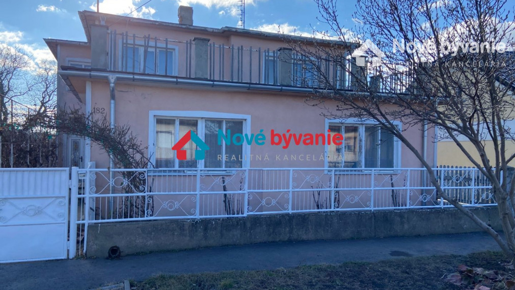 Na predaj veľký rodinný dom - Nýrovce (N006-12-FRAD)