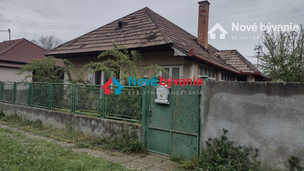REZERVOVANÉ/Predaj, rodinný dom-Želiezovce(N057-12-FRAD)