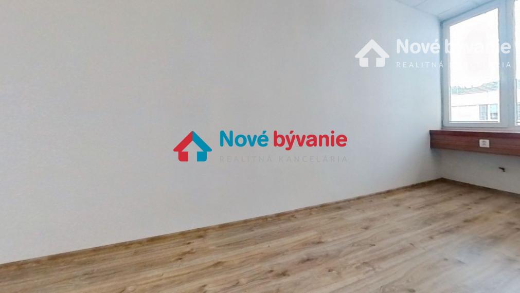 Na prenájom kancelária  Banská Bystrica 15,20 m2 N204-26-ZULI