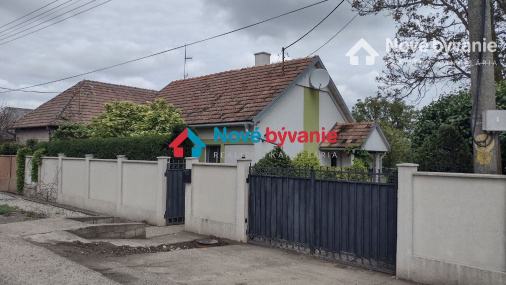 Na predaj rodinný dom - Svodov (N062-12-FRAD3)