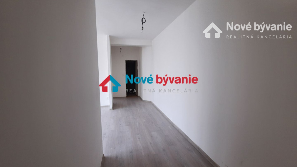 Dvojizbový byt s veľkou terasou- predaj