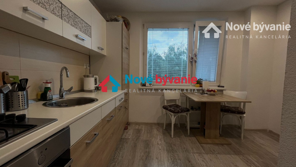 Moderný 2-izbový byt s balkónom na podbrezinách ID:NO39-112-SAHR