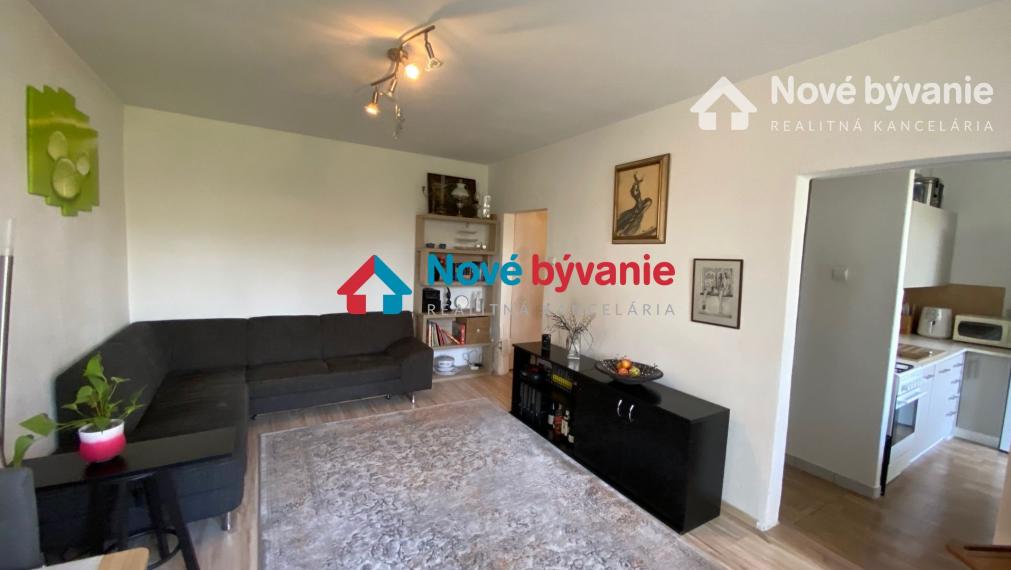 PREDAJ 3 izb. BYT, 2x LOGGIA, MUROVANÁ PIVNICA 12 m2, PARKOVANIE v uzatvorenom DVORE /N181-113-OTKAEa/