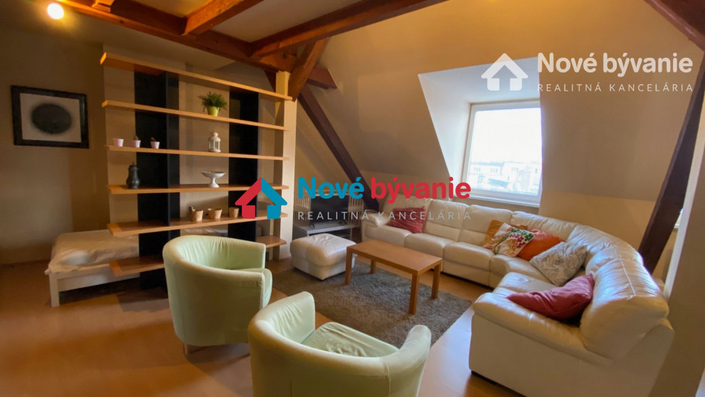 Prenájom 4 izb. bytu v centre mesta 160 m2 /N241-214-OTKAa/