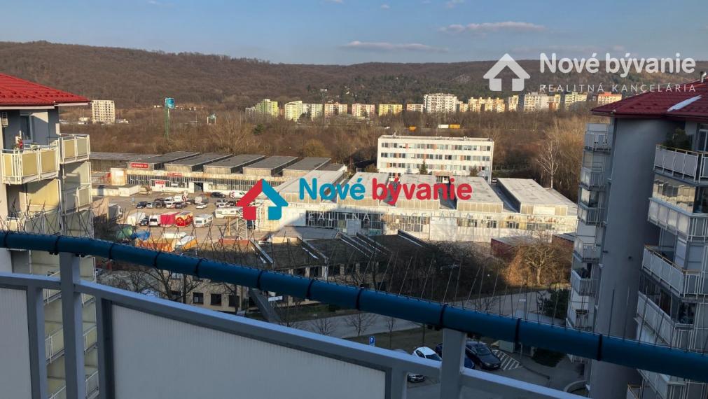 PREDAJ - 2 izbový zariadený byt s balkónom - Bratislava - Dúbravka - SUPER CENA (N004-112-MAUR)