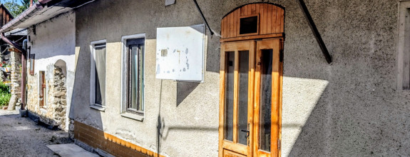 Predám Rodinný dom vhodný  na chatu ID: N002-12-VOZBt