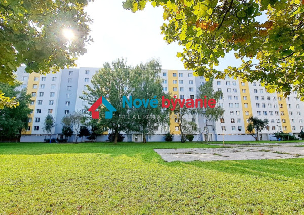 REZERVOVANÉ. EXKLUZÍVNE na PREDAJ 3 izbák na Sídl. III v Humennom (N208-113-MIM3E)