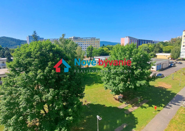 REZERVOVANÉ! EXKLUZÍVNE na PRENÁJOM 3-izbák s balkónom, Humenné (N235-213-MIM)