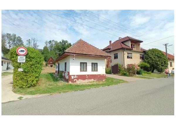 3 izb starší Dom - Lipt. Trnovec s políčkom ID:N017-14-PEDU