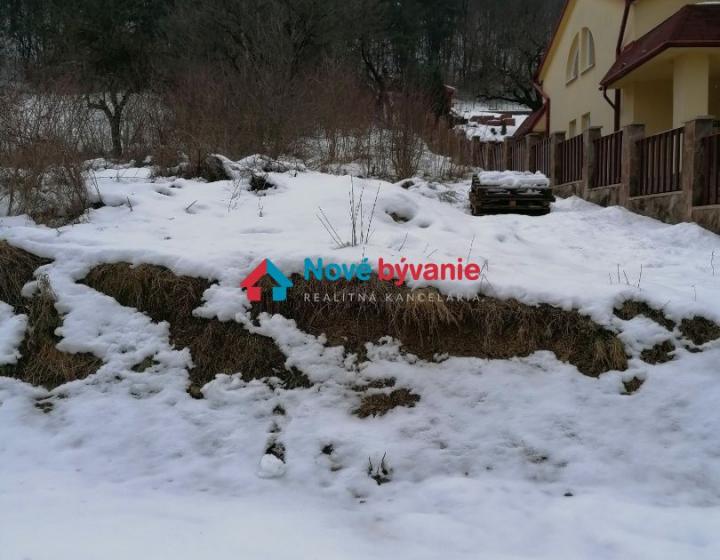 Zamilujte sa do výhľadu. Na PREDAJ pozemok vhodný na výstavbu v Jasenove (N123-14-MIMa)
