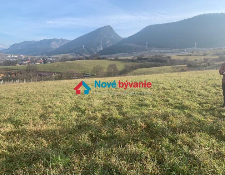 Predaj pozemku - VIŠŇOVÉ, Žilina na výstavbu rodinného domu, prípadne ako investícia pre developera.