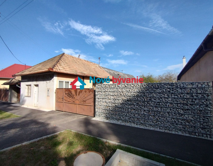 Na predaj rodinný dom- Chľaba(N059-12-FRAD)